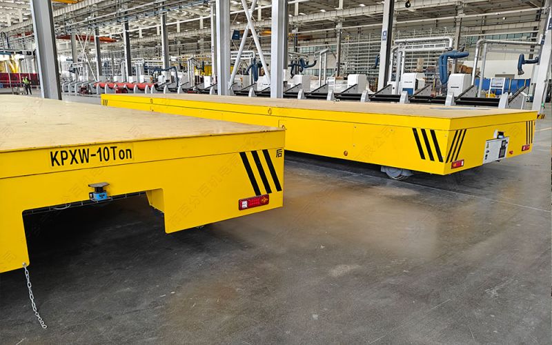 軌道平車動力方案對決：低壓軌道供電 vs. 蓄電池供電，誰是您生產(chǎn)線的“動力火車”？